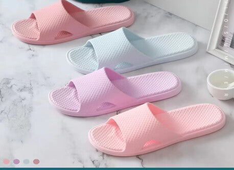 Japanese women's  slippers / pair
